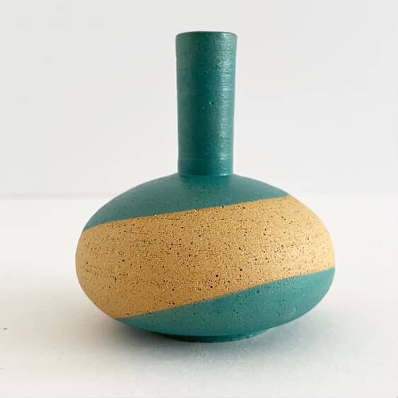 Acuecue vase