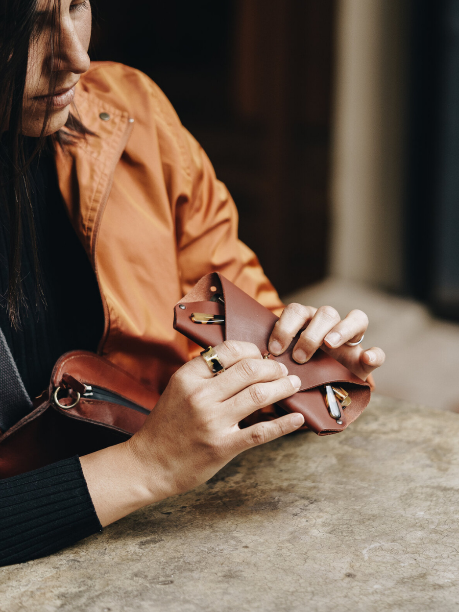 Carey Glasses case - brown