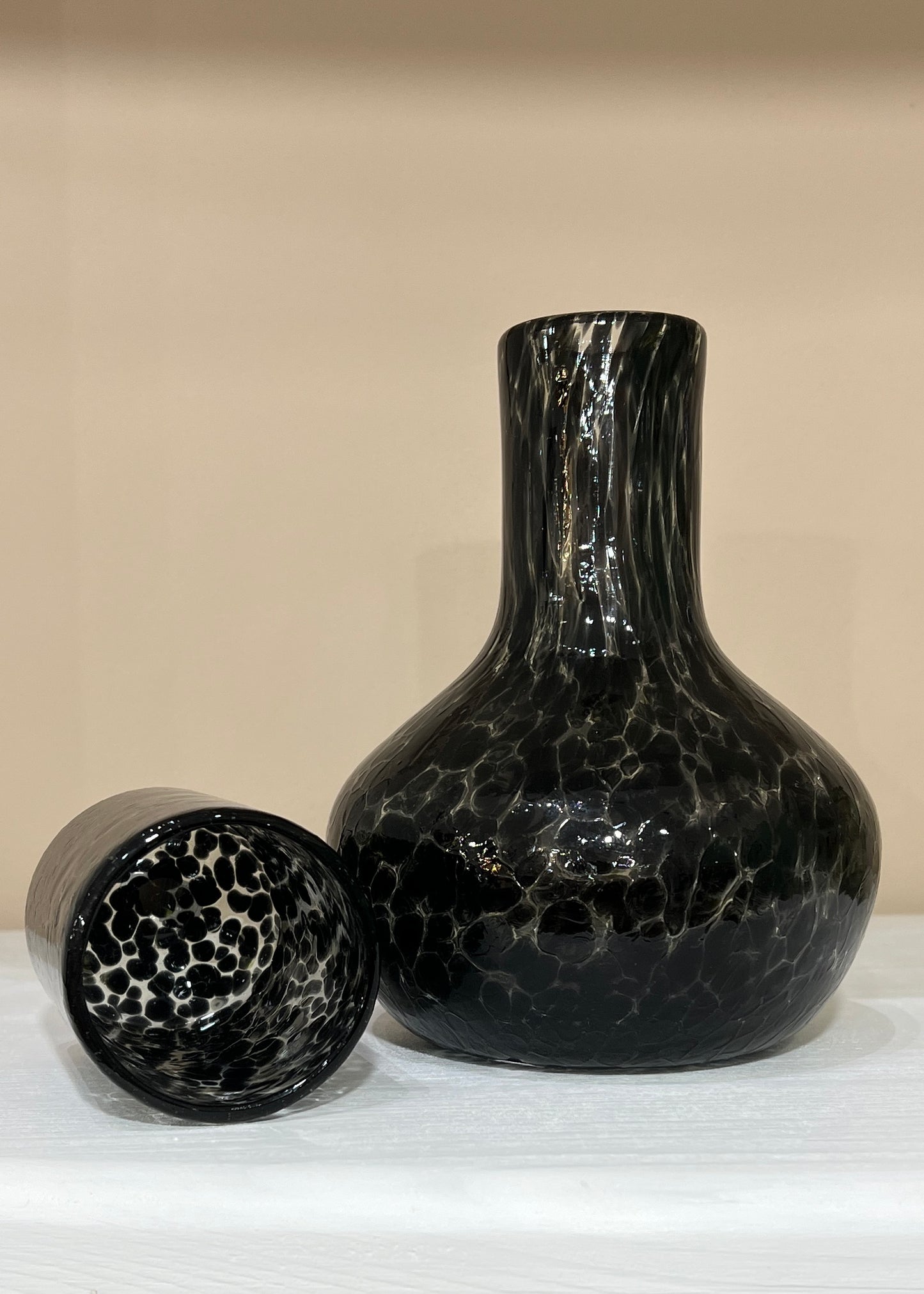 Aureo leopardo pitcher