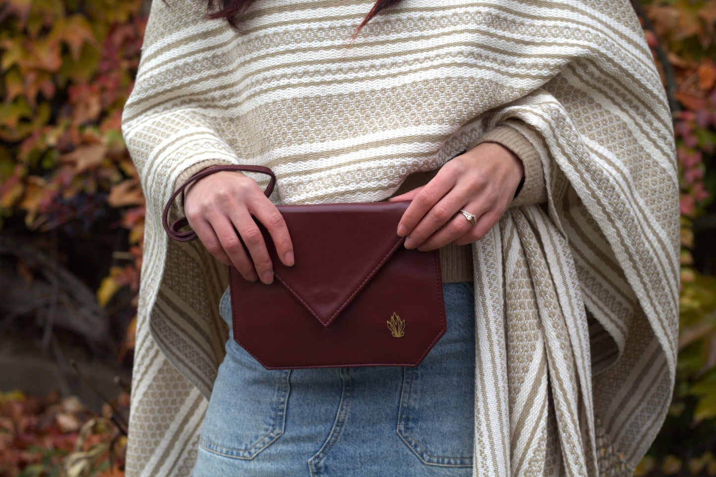 Nopalli wine - Cactus leather clutch