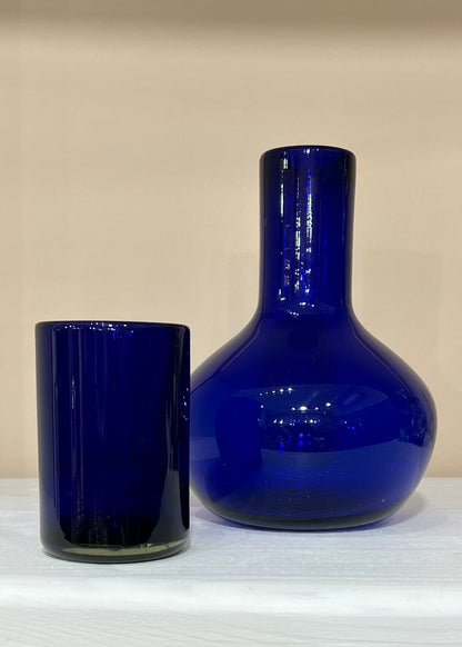 Aureo azul pitcher