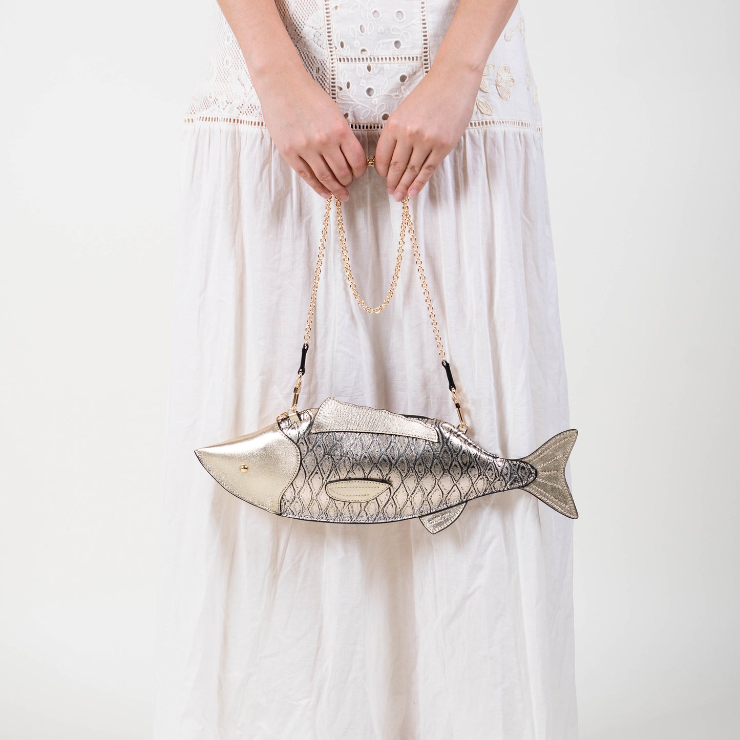 El pescado - oro